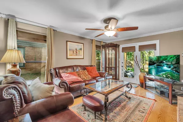 34 Hickory Knl, Hattiesburg, MS 39402