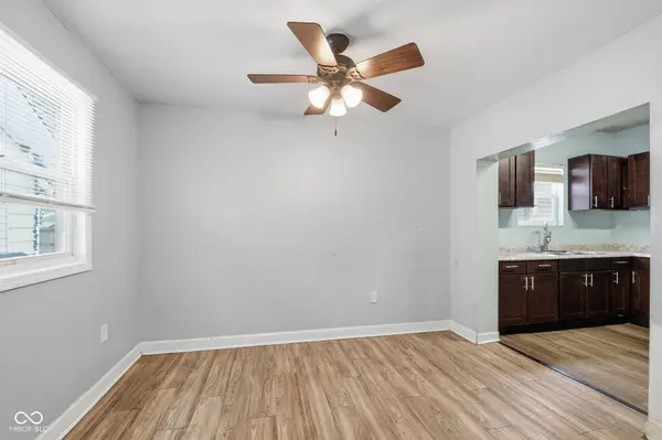 733 N Grant AVE, Indianapolis, IN 46201