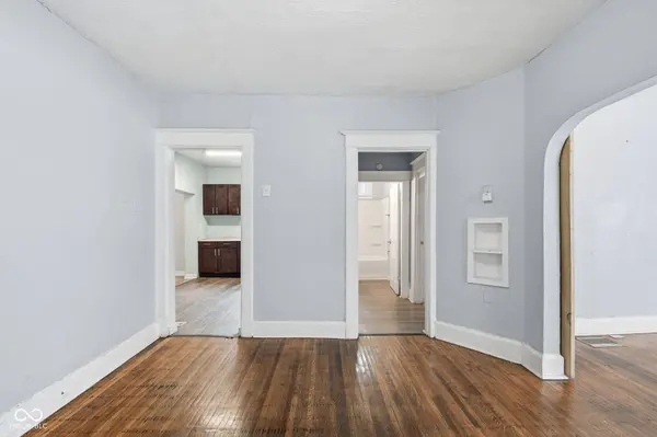 733 N Grant AVE, Indianapolis, IN 46201