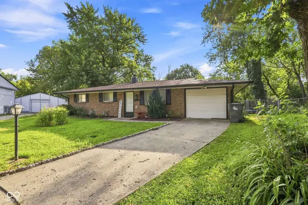 6107 Monarch CIR, Indianapolis, IN 46224