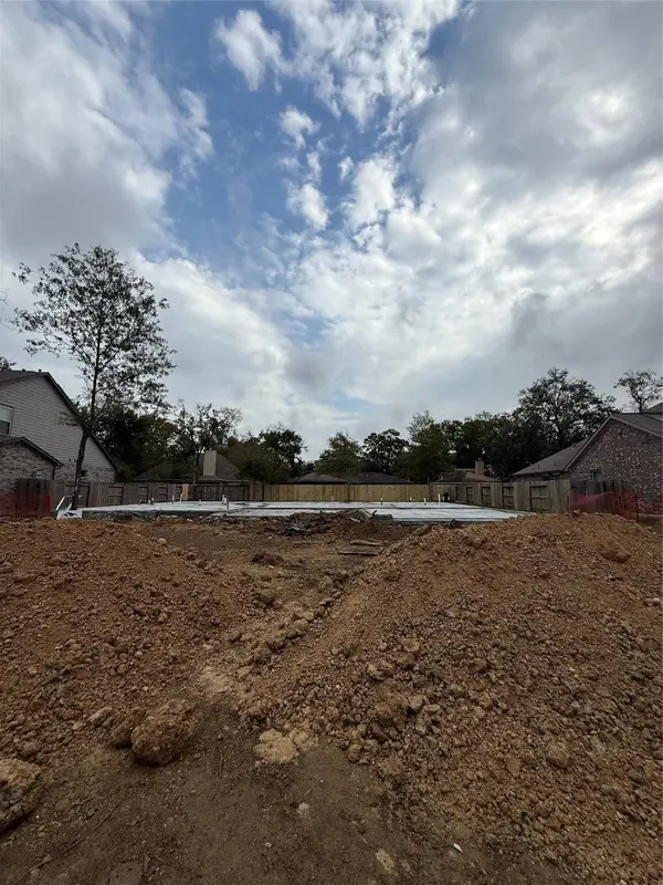 914 Bulwark DR, Crosby, TX 77532