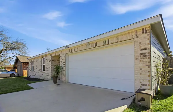 12410 Drifting Winds DR, Houston, TX 77044