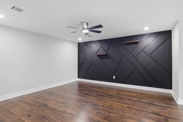 6814 Greenhurst ST, Houston, TX 77091