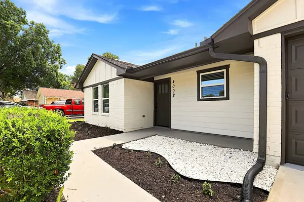 4002 Montego DR, Baytown, TX 77521