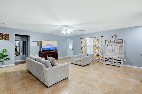 5710 Turmeric DR, Baytown, TX 77521