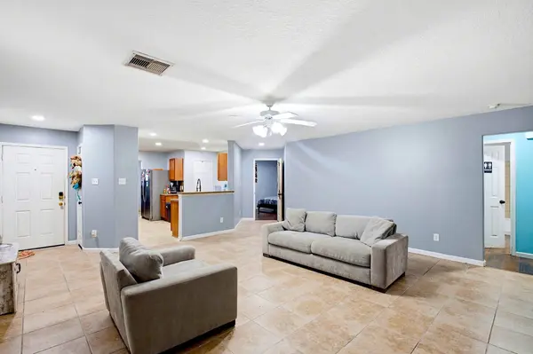 5710 Turmeric DR, Baytown, TX 77521