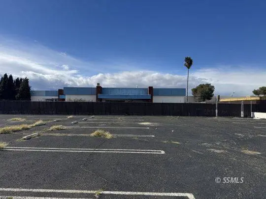 1411 N Norma ST #11-13-, Ridgecrest, CA 93555