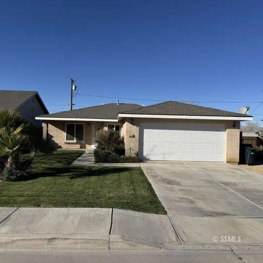 1112 W Willow AVE, Ridgecrest, CA 93555
