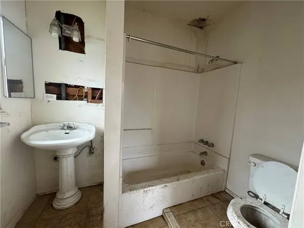 307 S Curry ST, Tehachapi, CA 93561