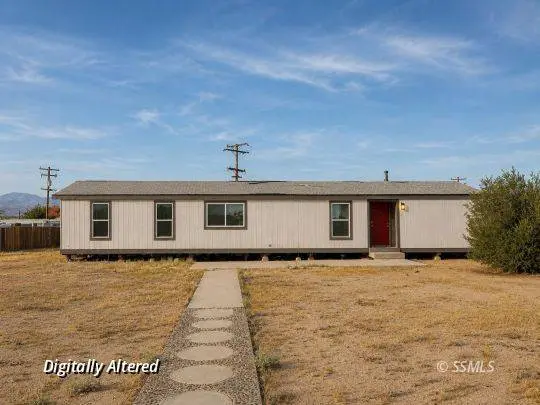 832 Dolphin AVE, Ridgecrest, CA 93555