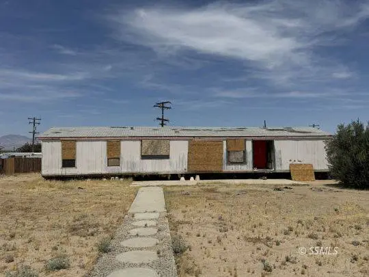 832 Dolphin AVE, Ridgecrest, CA 93555