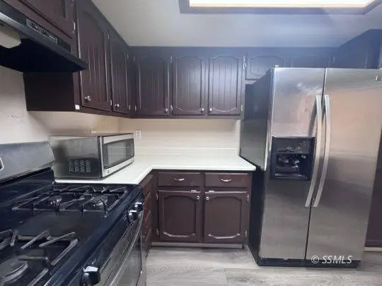 625 Lakeview CT, Ridgecrest, CA 93555