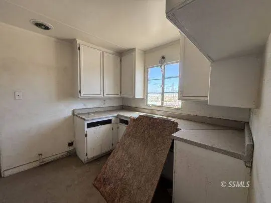 13879 Carson ST, Trona, CA 93562
