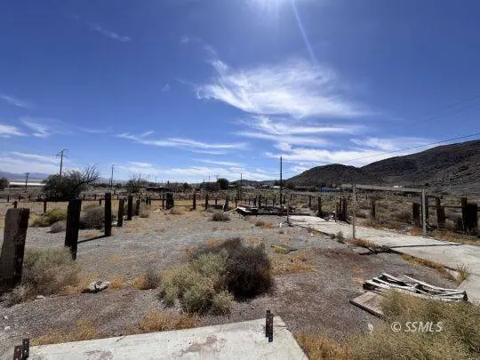 82310 5th ST, Trona, CA 93562