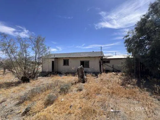 82310 5th ST, Trona, CA 93562