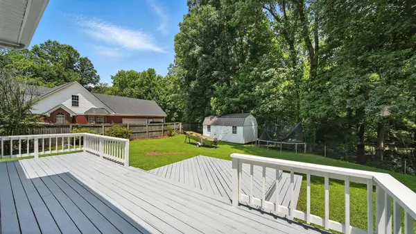 637 KIMBERLY DR, Atoka, TN 38004