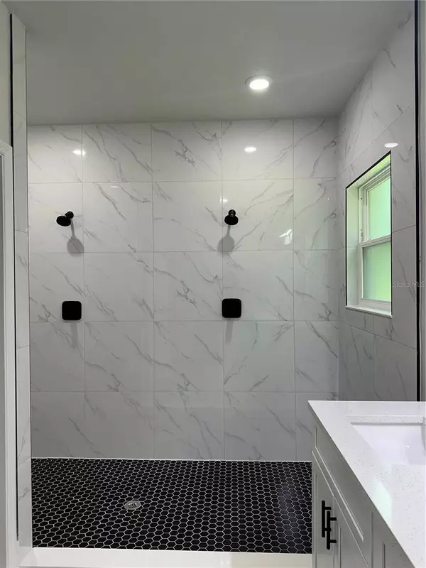 8511 N GOLFVIEW DR, Citrus Springs, FL 34434