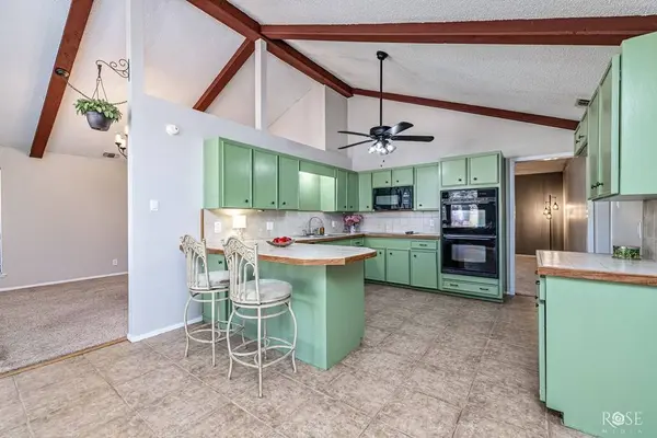 2709 Palo Duro Dr, San Angelo, TX 76904