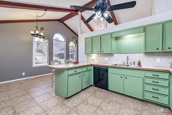 2709 Palo Duro Dr, San Angelo, TX 76904