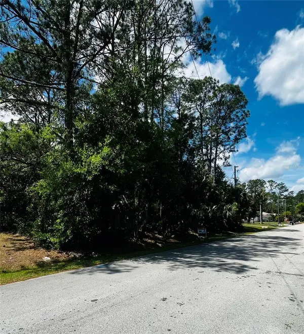 5 RANDOLPH DR, Palm Coast, FL 32164