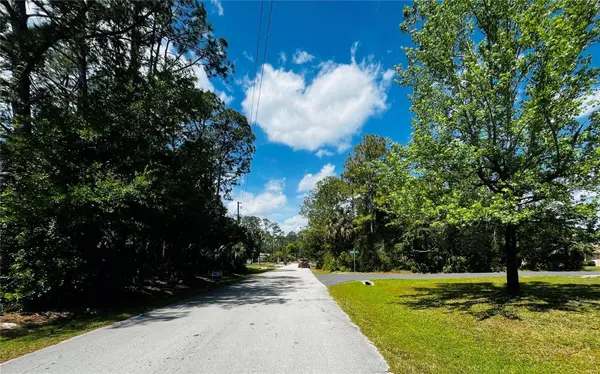 5 RANDOLPH DR, Palm Coast, FL 32164