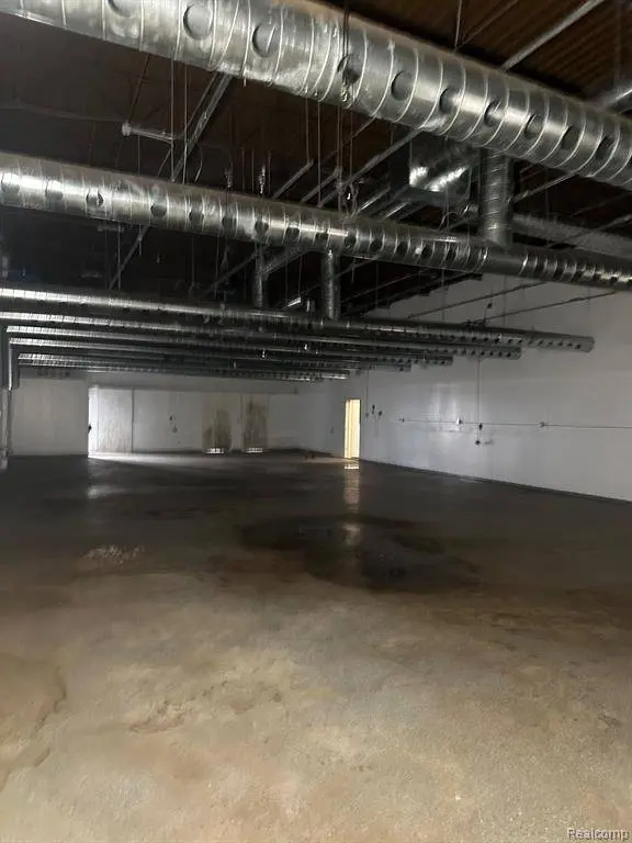 32841 PARKLANE Street, Garden City, MI 48135