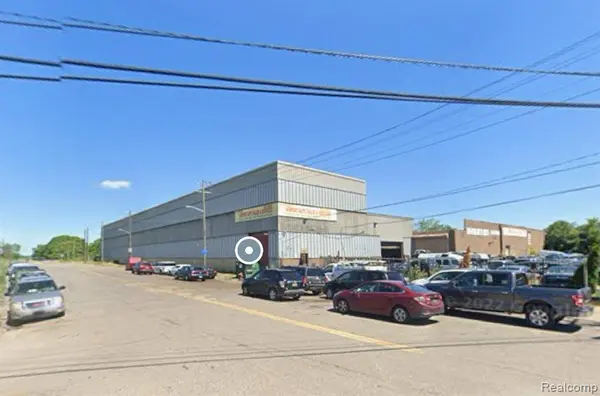 10000 & 9964 French Road, Detroit, MI 48213