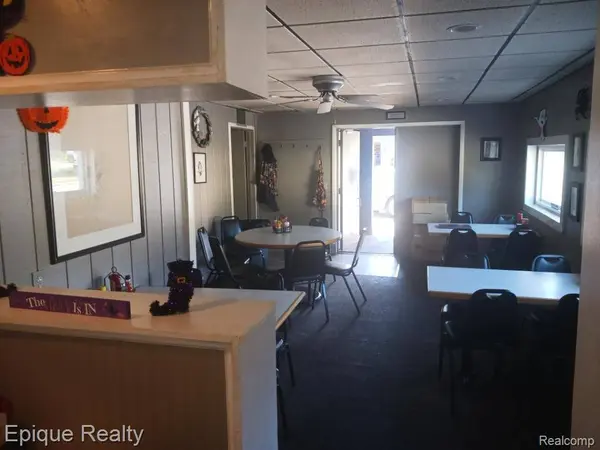 228 N Jefferson ST, Hastings, MI 49058