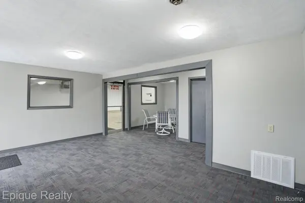 3499 E Main ST, Kalamazoo Charter Township, MI 49048