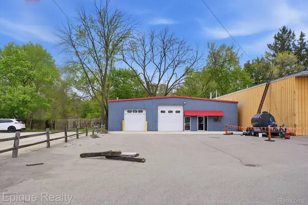 3499 E Main ST, Kalamazoo Charter Township, MI 49048