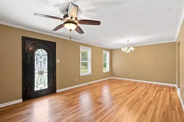 506 CHARLES AVE, Munford, TN 38058