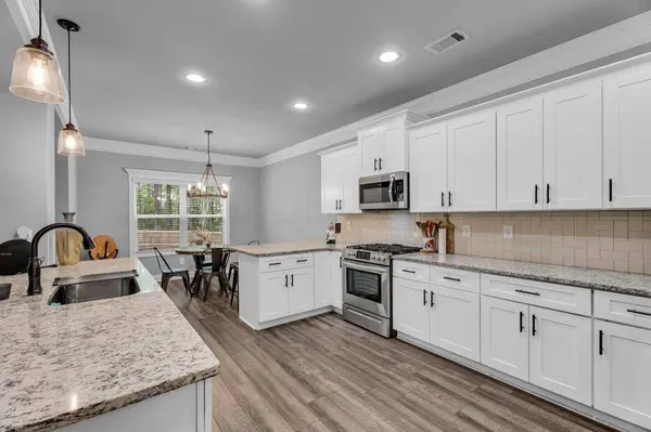 505 Bryson Lake CIR, Douglasville, GA 30134