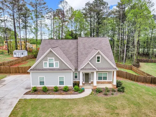 505 Bryson Lake CIR, Douglasville, GA 30134