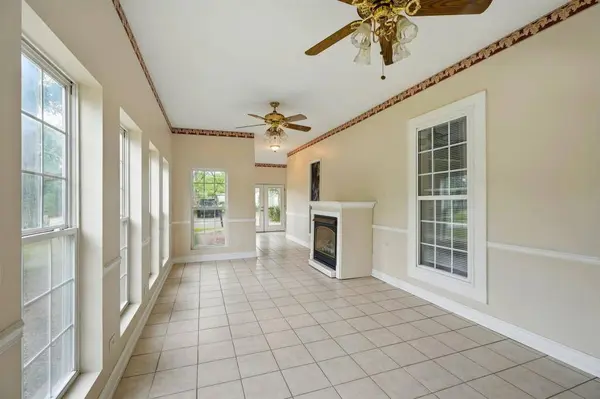 426 College ST E, Bowdon, GA 30108
