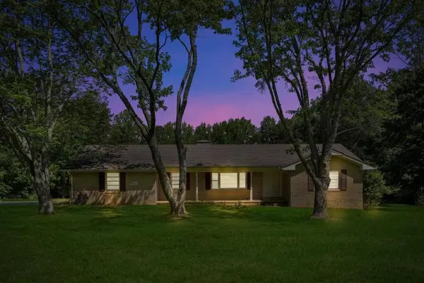 4911 Old Douglasville RD, Lithia Springs, GA 30122