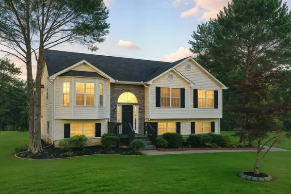 4076 Whistler DR, Douglasville, GA 30135