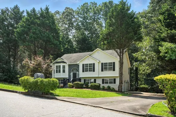 4076 Whistler DR, Douglasville, GA 30135