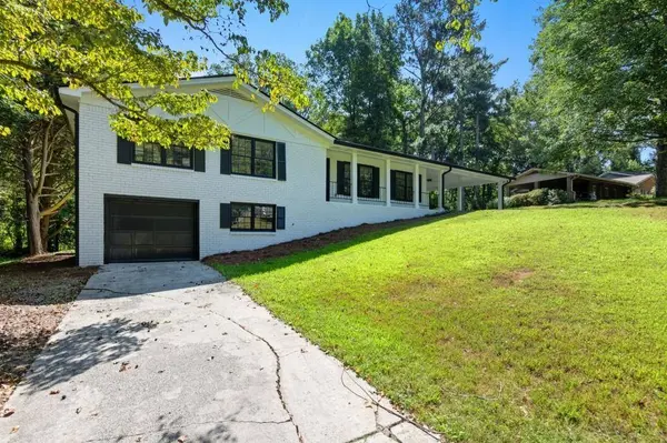 120 NW Westwood DR, Marietta, GA 30064