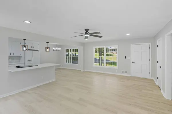 120 NW Westwood DR, Marietta, GA 30064
