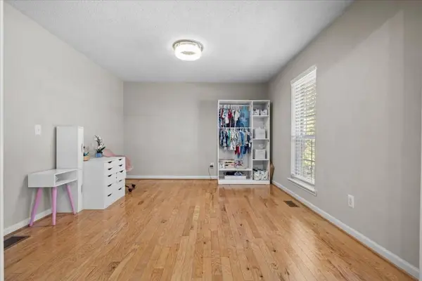 2071 Oakcreek DR, Lithia Springs, GA 30122