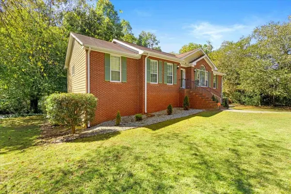 2071 Oakcreek DR, Lithia Springs, GA 30122