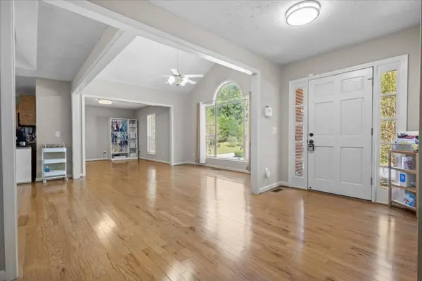 2071 Oakcreek DR, Lithia Springs, GA 30122