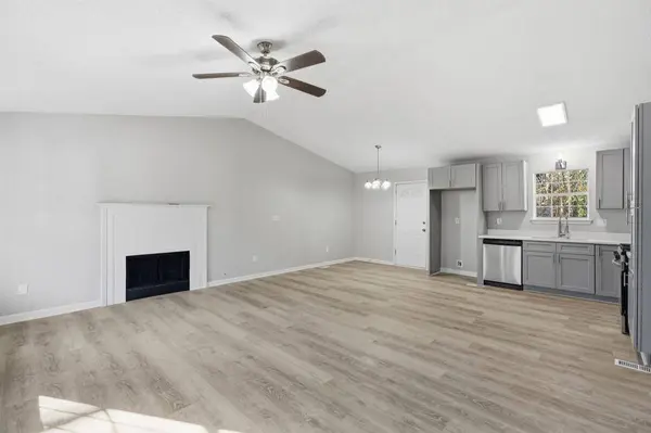 7385 Hunters Ridge DR, Douglasville, GA 30134