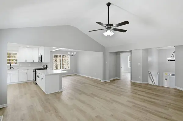1065 Augusta Woods DR, Douglasville, GA 30134