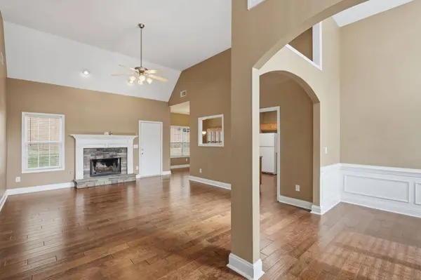 8250 Mossybrook LN, Douglasville, GA 30135