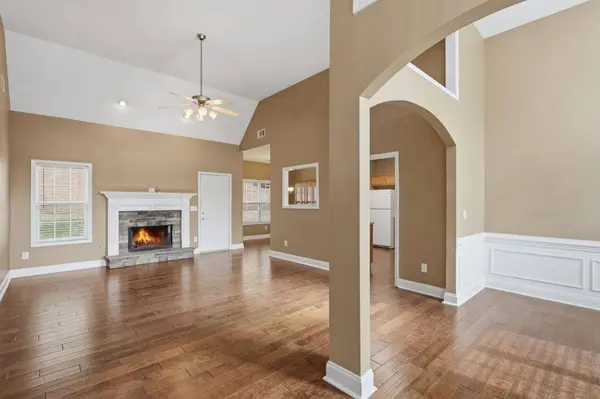 8250 Mossybrook LN, Douglasville, GA 30135