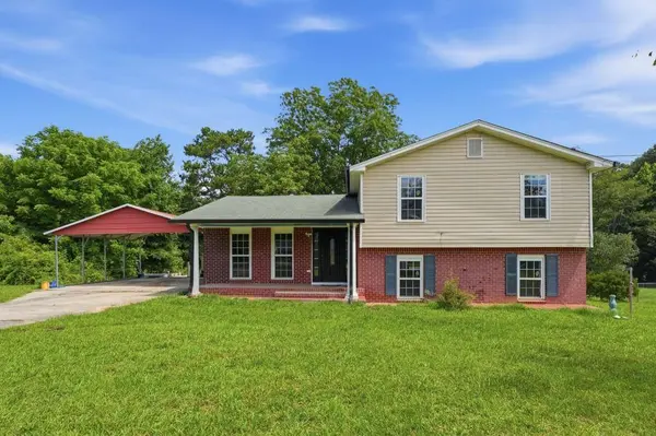 420 Henson CIR, Carrollton, GA 30117