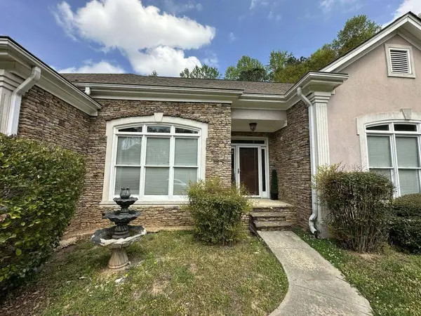 4065 Pate Branch CT, Loganville, GA 30052