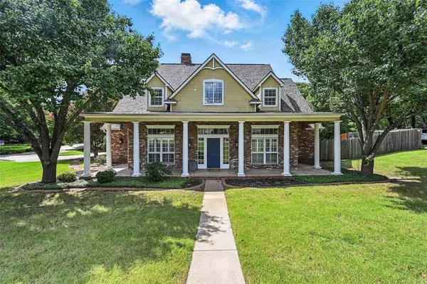 817 Nueces Trail, Midlothian, TX 76065