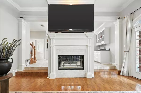 817 Nueces Trail, Midlothian, TX 76065